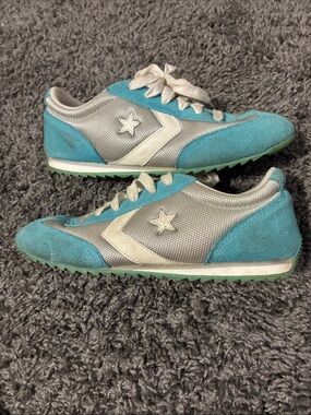 Vintage converse mesh trainer